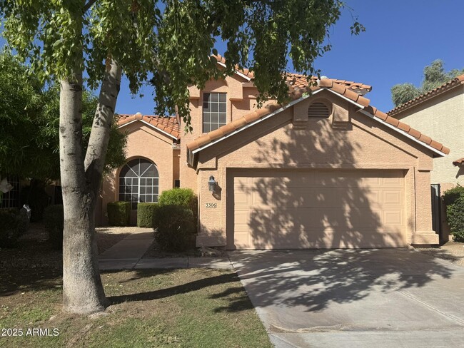 Building Photo - 3306 E Nighthawk Wy