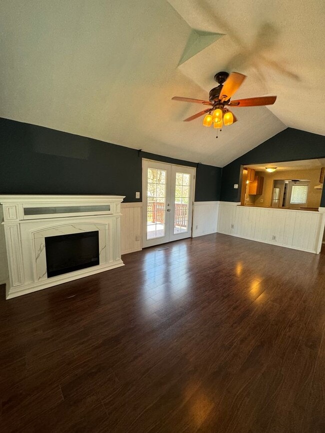 Photo - Hard to find studio with all utilities included and fenced yard!