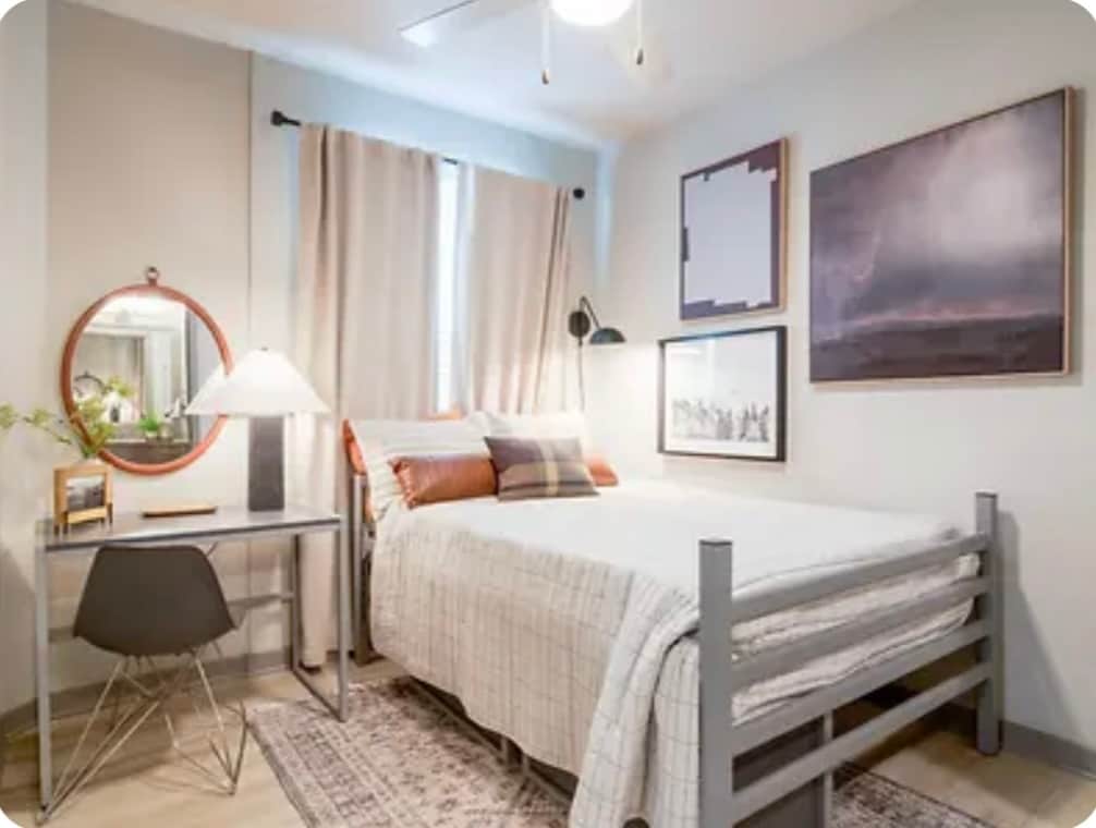 Photo - 565 Hank Aaron Dr SW Unit 523 A