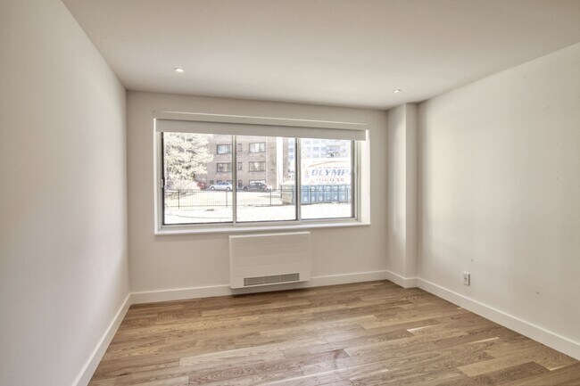 Photo - 4555 Av. Bonavista Unité 204