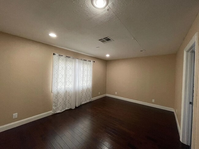 Photo - 1664 Messina Dr