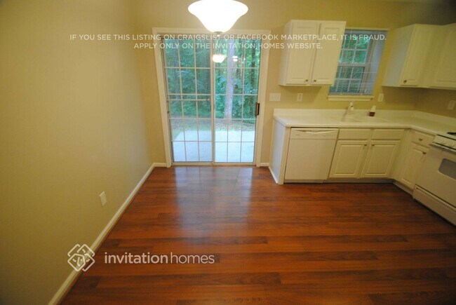 Photo - 5765 Millstone Dr