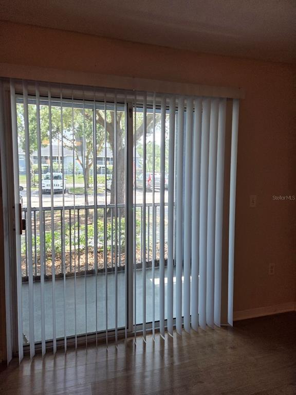 5824 Lake Pointe Village Cir Unidad 504