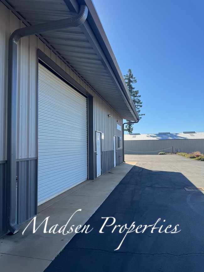 1115 E Ewald Ct Unit A