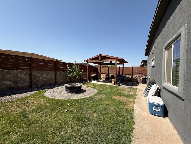 Photo - 3856 Loma Cortez Dr