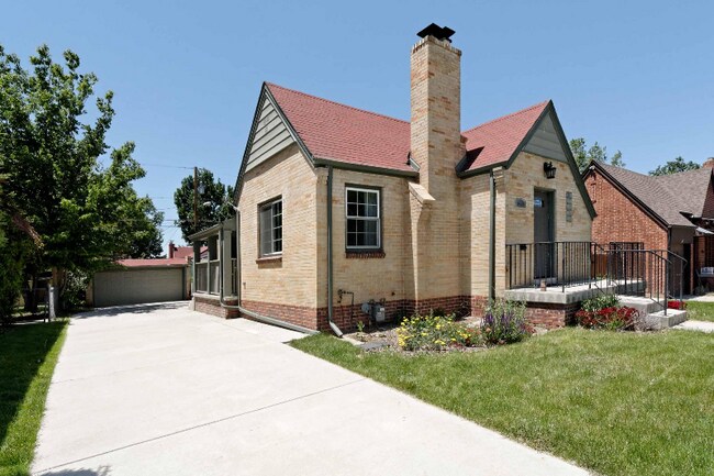 Photo - 2521 Krameria St