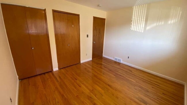 Photo - 28301 Mavis Dr