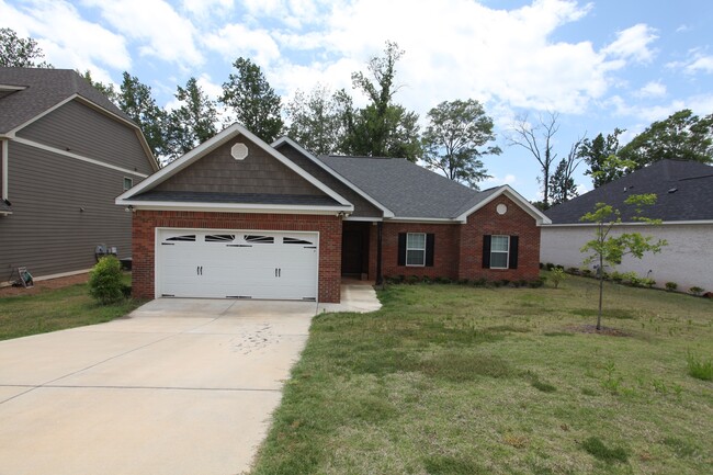 Great Home in Donahue Ridge Available! - Great Home in Donahue Ridge Available!