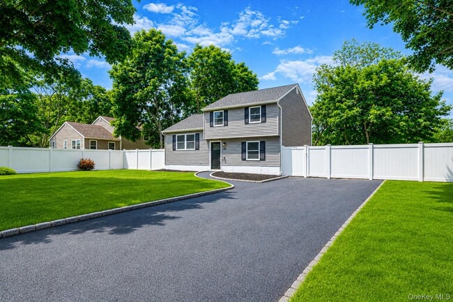 Photo - 610 Americus Ave