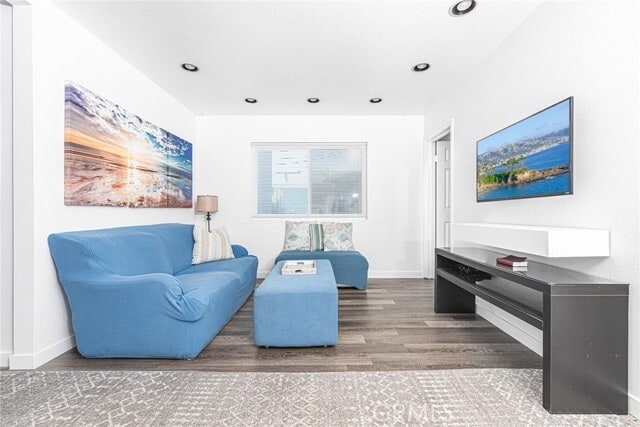 Building Photo - 210 36th St