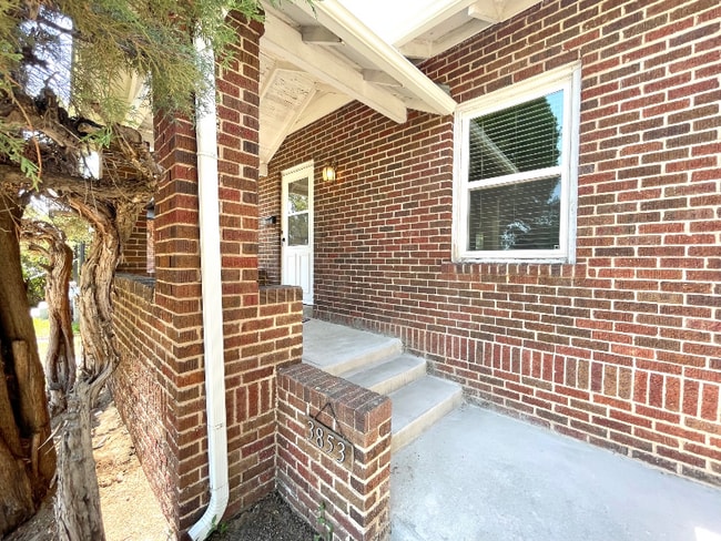 Photo - 3853 Julian St Unit 3855