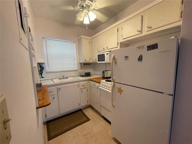 Photo - 1300 N 17th Ave Unit 207