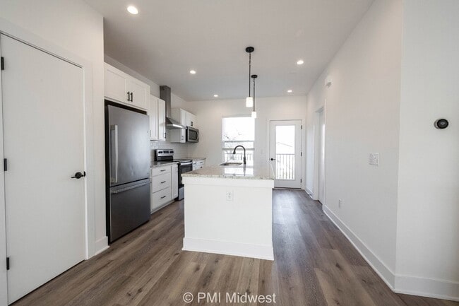 Photo - 1549 Tannery Way