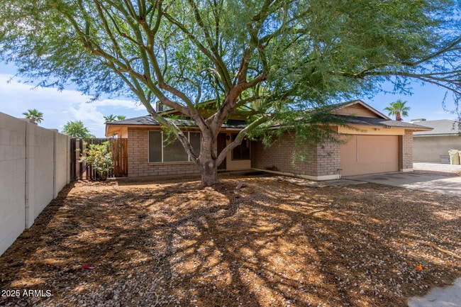 Photo - 5603 W Greenbriar Dr