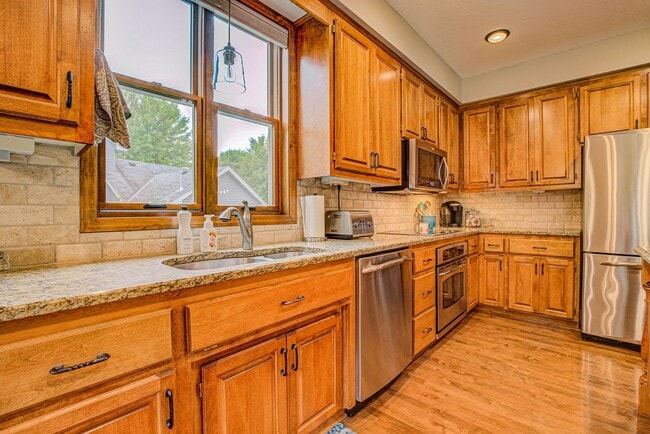 Photo - Immaculate 5 Bedroom 4 Bath in Chanhassen - Available August 1st.