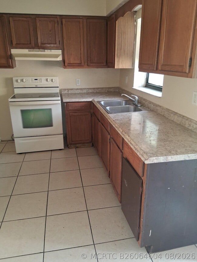 Photo - 2901 Ave D