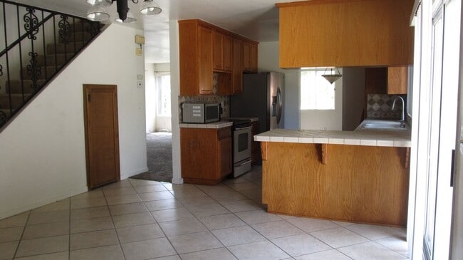 1172 Louden Ln