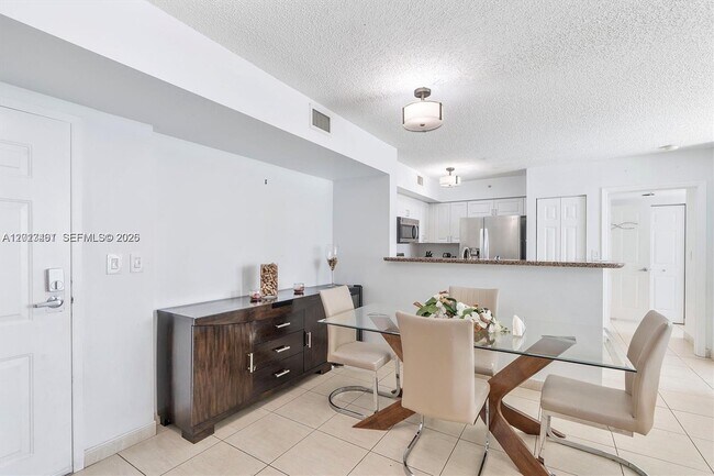 Photo - 1155 Brickell Bay Dr Unit 603