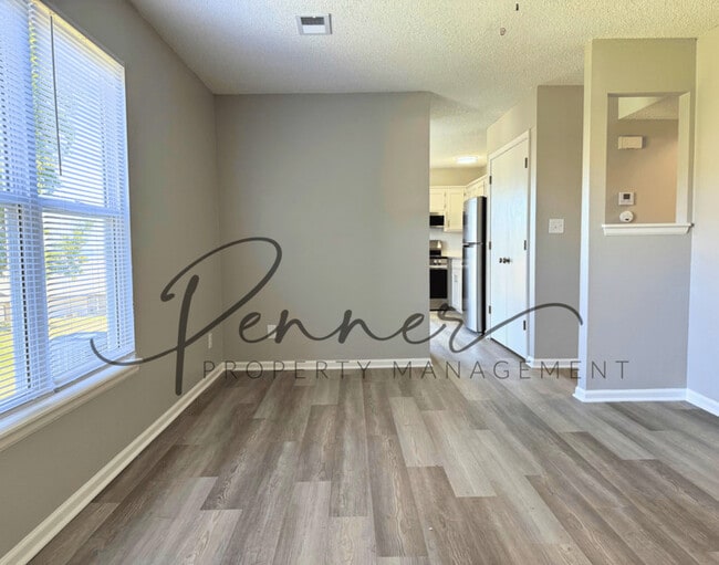 Photo - 517 Sky Vue Dr