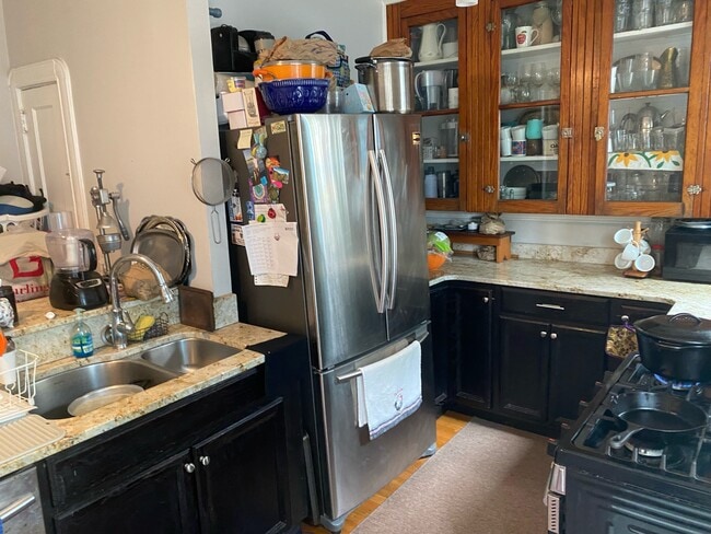 Photo - 25 Forest St