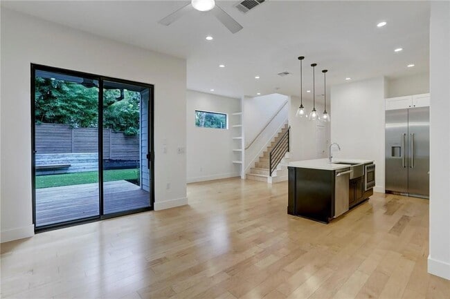 Photo - 2711 S 5th St Unidad B