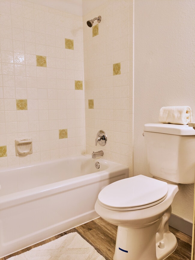 Photo - 1325 E Syringa Dr Unit A - Craftsman