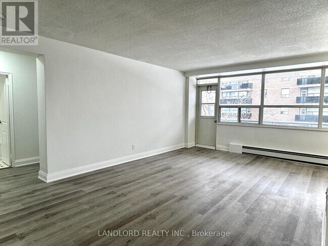 Photo - 17 Gulliver Rd Unit 305