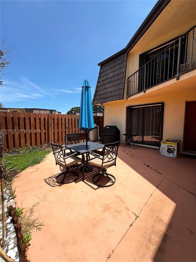 Photo - 192 Springdale Cir