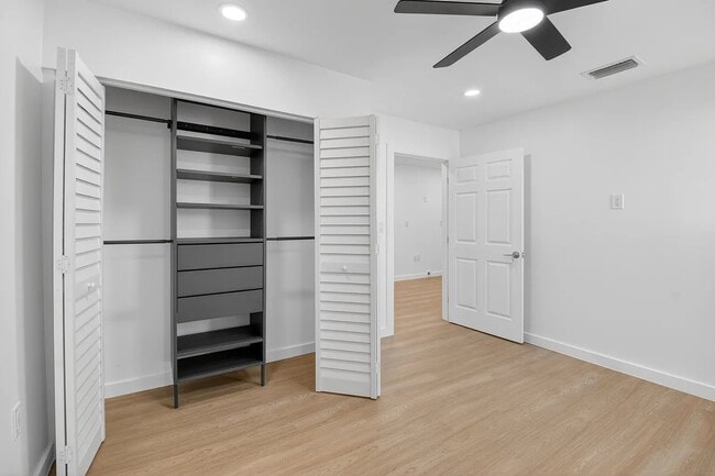 Photo - 379 NW 23rd St