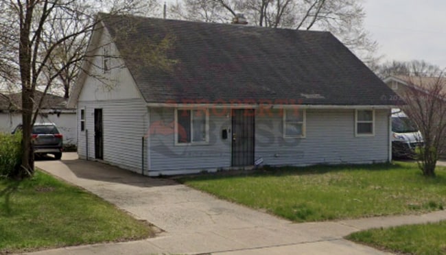 Building Photo - 5733 E 13th Pl