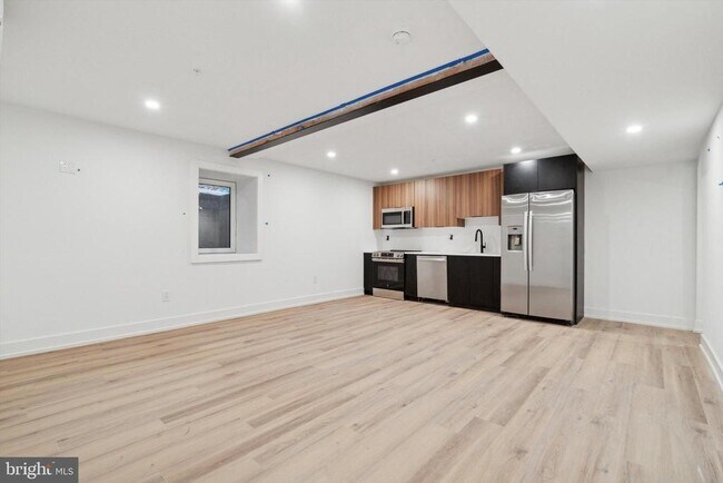 Building Photo - 808 N 3rd St Unit 17 Rental