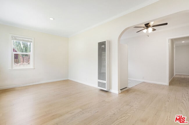 Photo - 1720 1/2 N Ave 45
