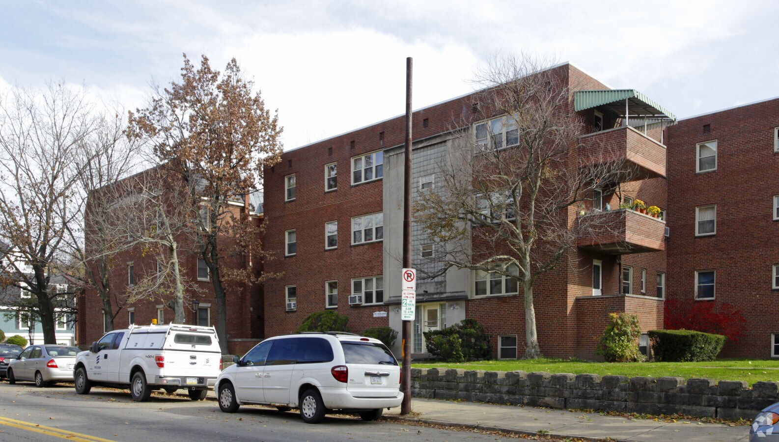 Photo - The Highlander