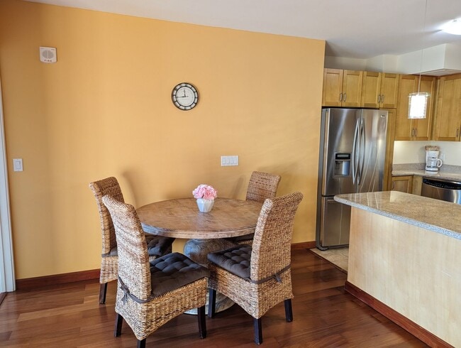 Photo - 1557 Unit 2003
