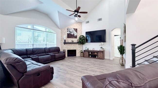 Photo - 2708 Sunnycreek Ln