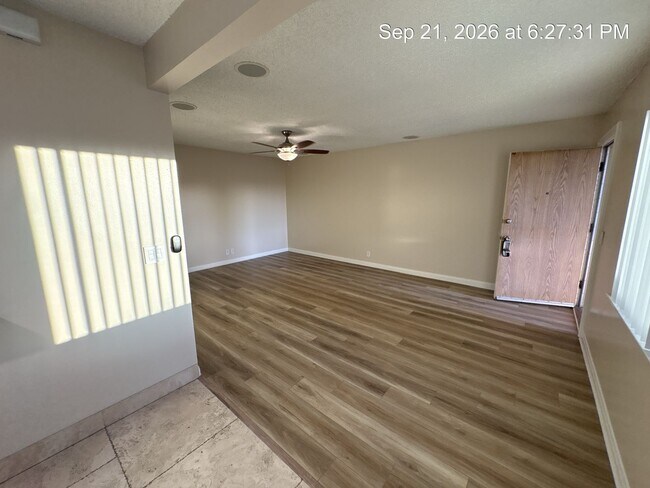 3004 Royal Palm Dr Unidad C