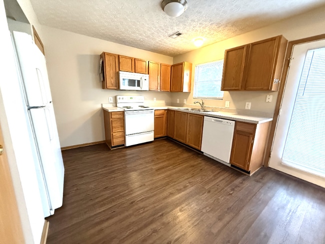 Photo - 7127 Black Mountain Dr