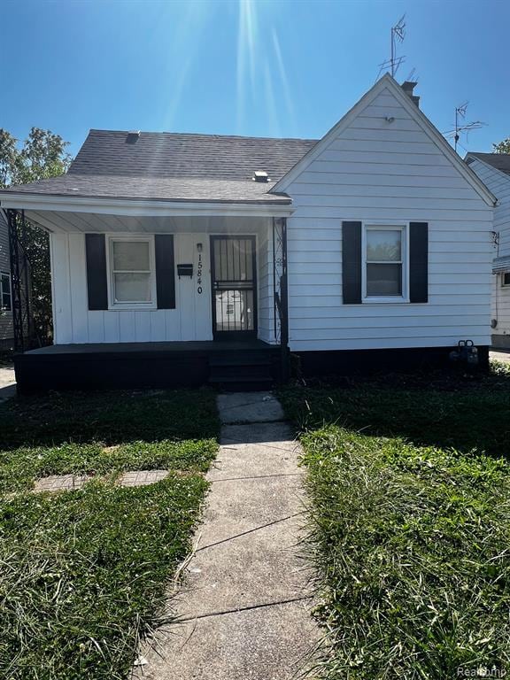 Building Photo - 15840 Lappin St Rental