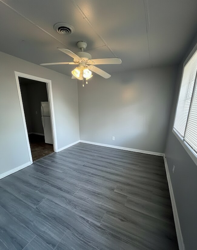 Photo - 504 Maplewood Dr Unit 504
