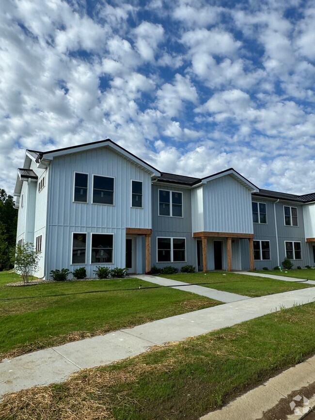 Building Photo - The Daugherty Preserve Unit Premium Townhome