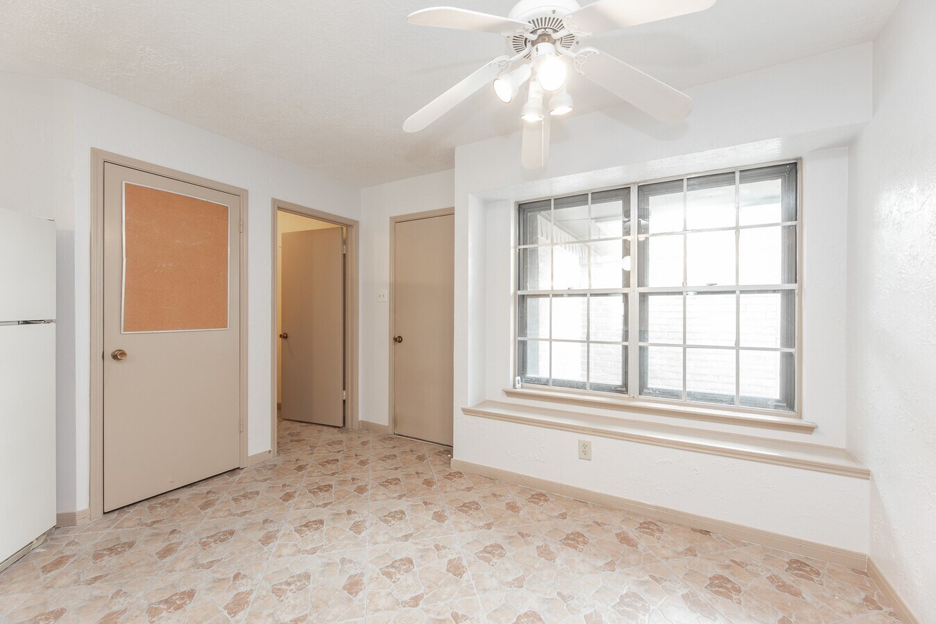 Photo - 6818 Brockington Dr