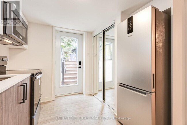 Photo - 50 William Cragg Dr