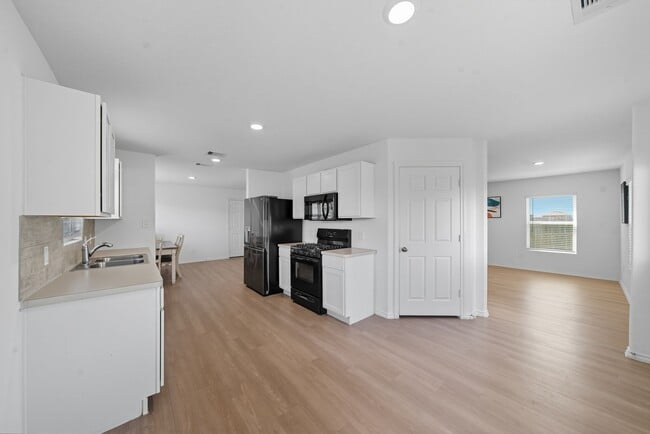 Photo - 32506 Orchard Haze Dr