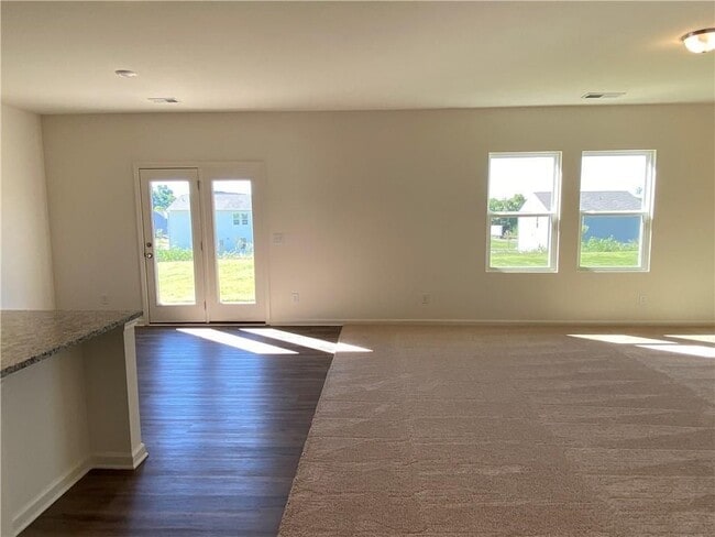 Photo - 508 Artena Ct NW