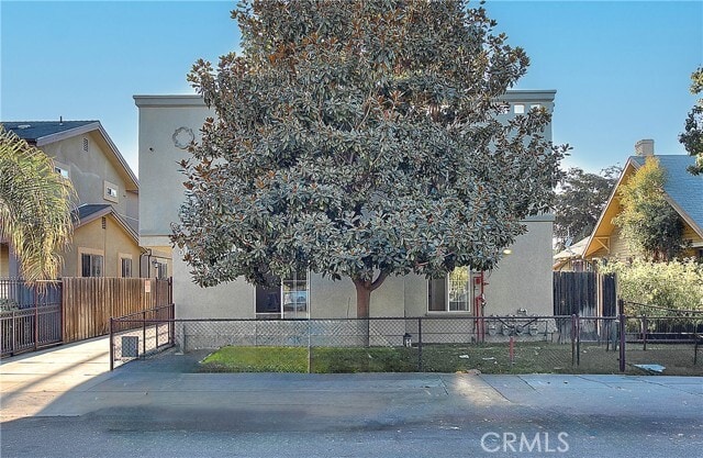 Building Photo - 3105 Walton Ave