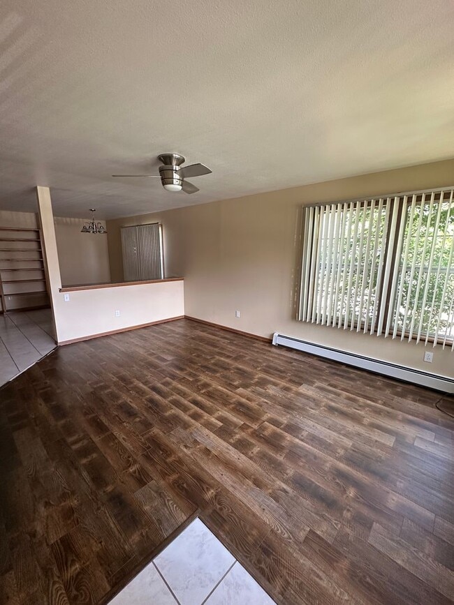 Photo - 2838 Grand Falls Cir