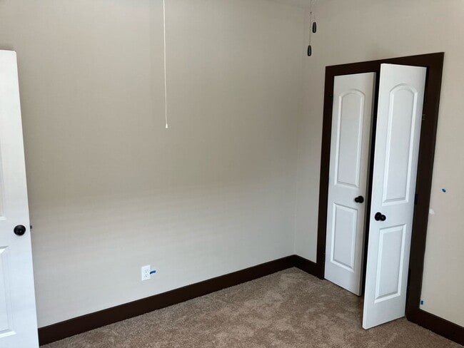 Photo - Super Cute 2 Bedroom House in Fox Run Village