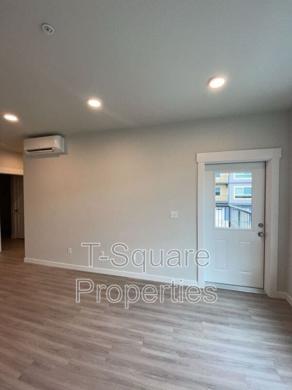 Photo - 4124 148th St SE