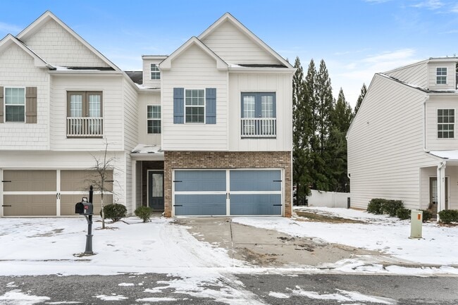 Building Photo - 56 Madaline Ln