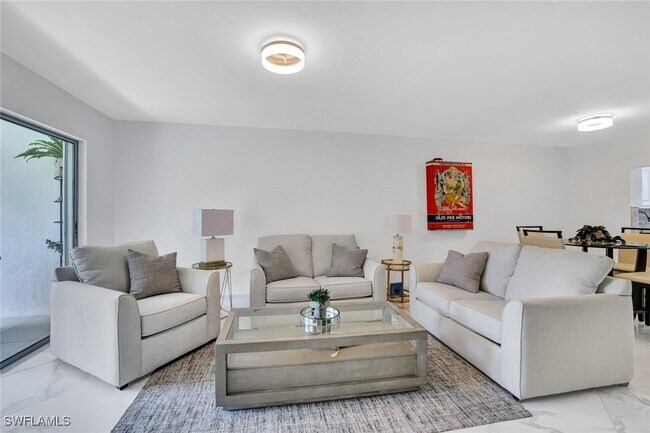 1055 Forest Lakes Dr Unit F203